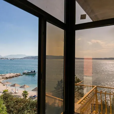 Apartament Marko Beachfront Seget