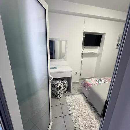 Marko Beachfront Seget *