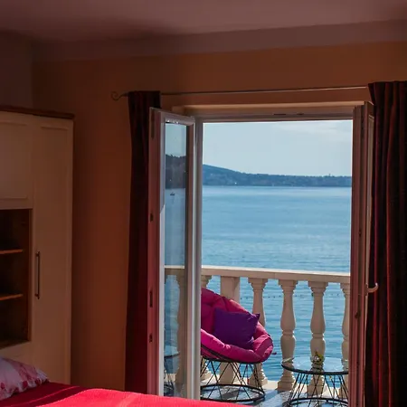 Marko Beachfront Seget