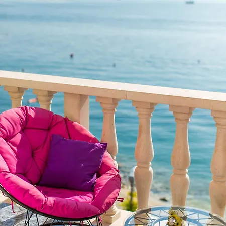 Marko Beachfront Seget Apartamento Trogir