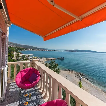 Marko Beachfront Seget Trogir