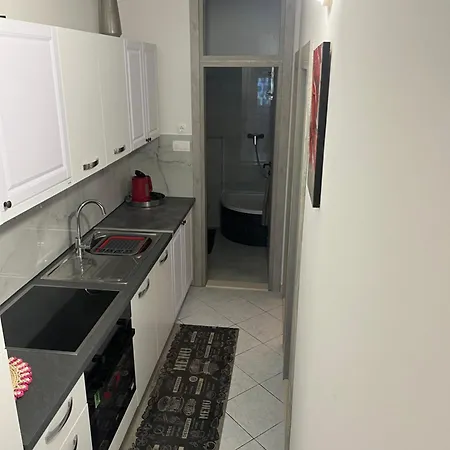 Marko Beachfront Seget Apartamento *
