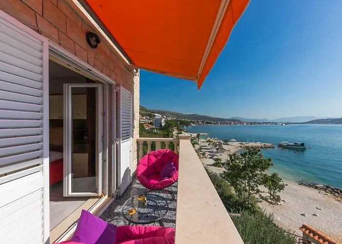 Marko Beachfront Seget Trogir